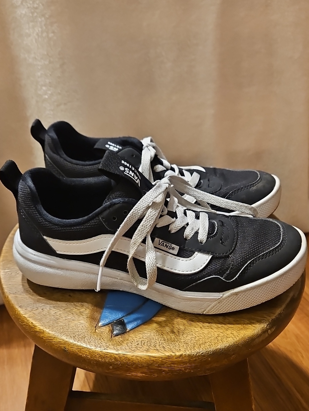 Vans Range EXP Shoes Size 7